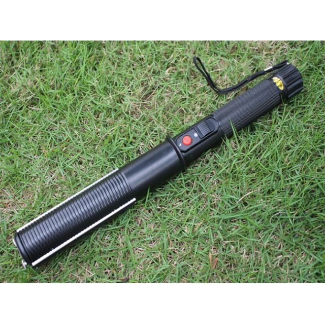 918大功率高压防身电棍