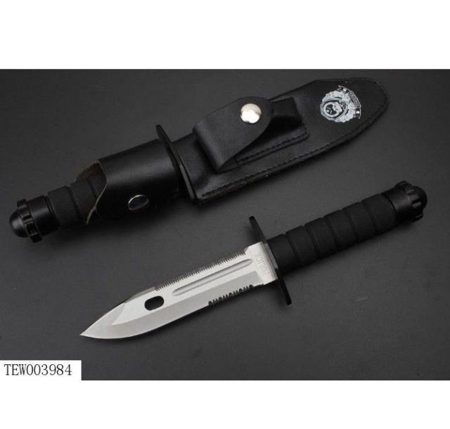 精仿警用刀二代